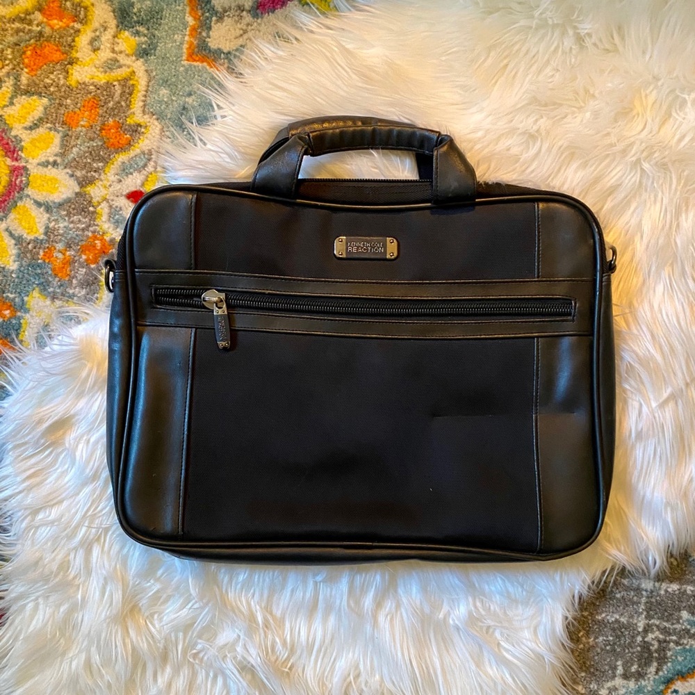 🌿 3 for $15 Kenneth Cole Reaction laptop bag
